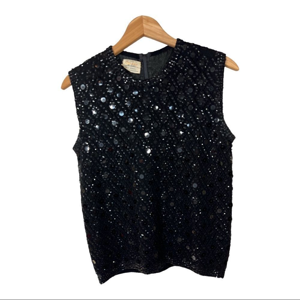 VINTAGE 1960’s CYN LES Women’s Hand Beaded Sleeveless Wool Sweater Black Size 40